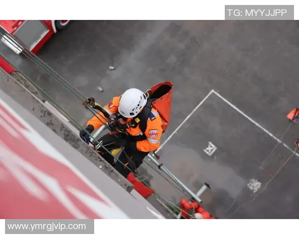 重庆网球队配合分析：技术与战术的深度对比探讨